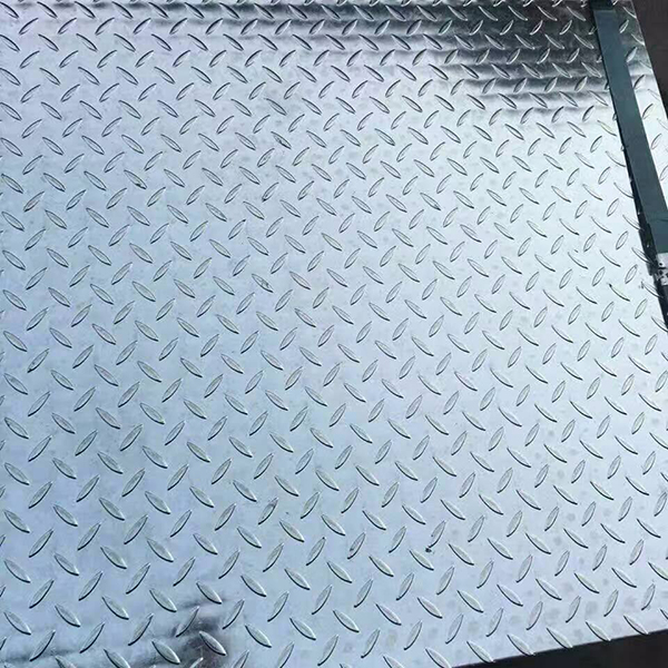 國(guó)耀宏業(yè)的鋼管產(chǎn)品有哪些服務(wù)？